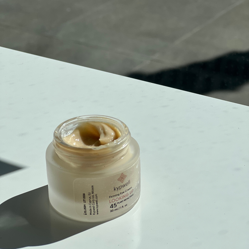 LOOKING UP Firming Eye Cream Kypwell